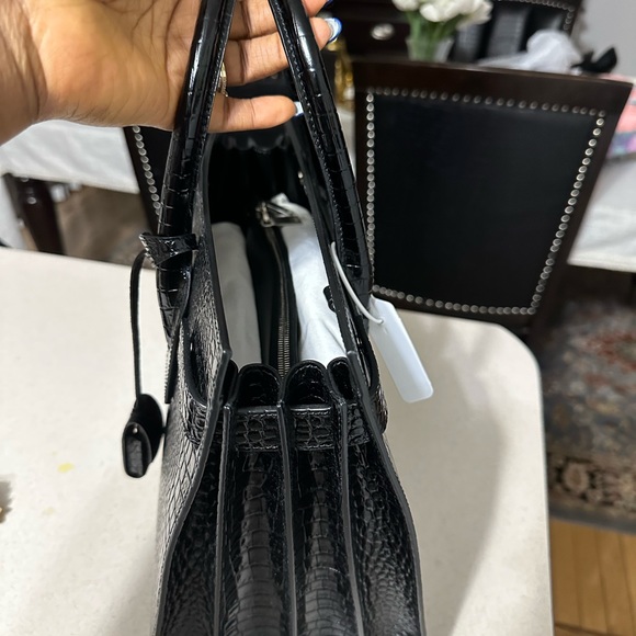 Ysl - Picture 5 of 6